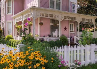 8 Perfect Plants for a Shady Porch
